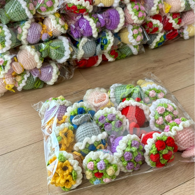 15 Pack Hand-Knitted Bouquets  - Baby Products Gift Pack review and price